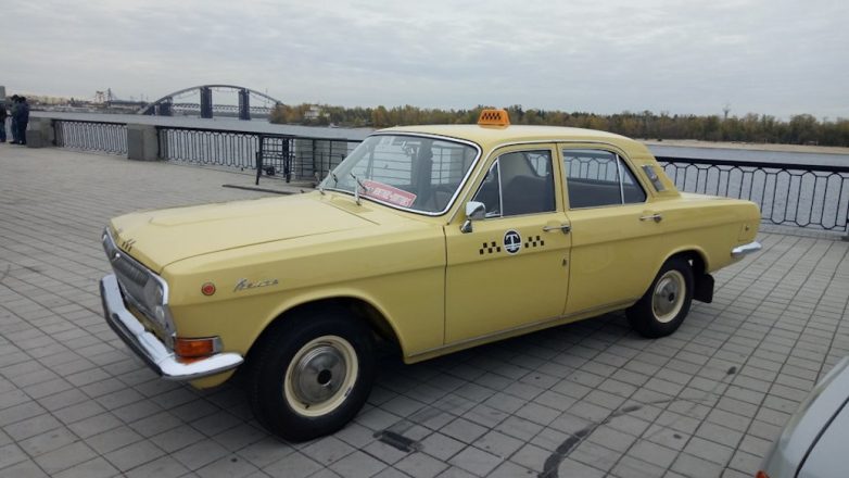 Как круто было работать в такси в Советском Союзе