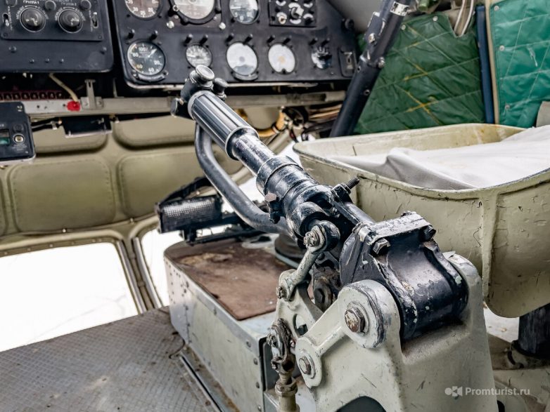 Что внутри у вертолёта-крана Ми-10K?