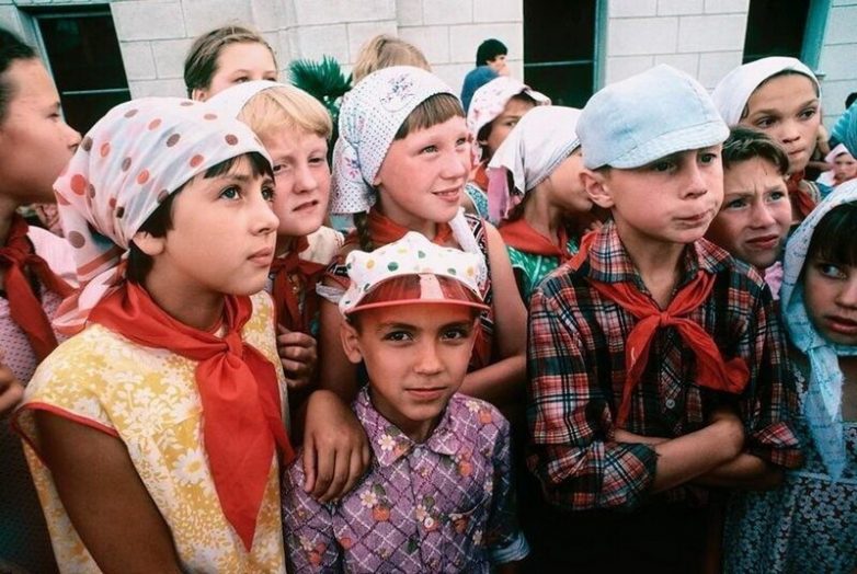 Советский Союз в цветных снимках