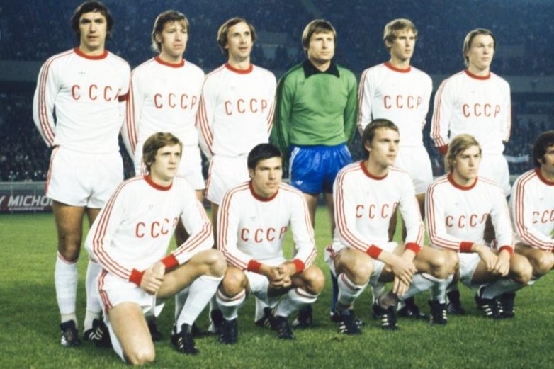 Советский футбол
