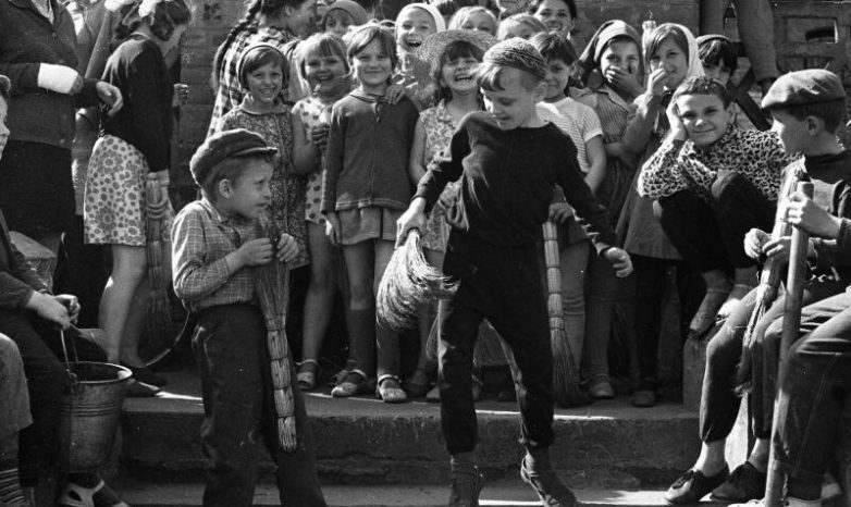 Дворовые игры советских детей