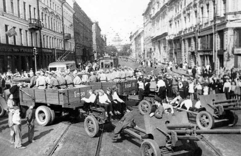 Каким был Ленинград в год окончания войны?