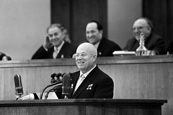 Как еврейская разведка выкрала скандальный доклад Хрущева на XX съезде, который считался секретным