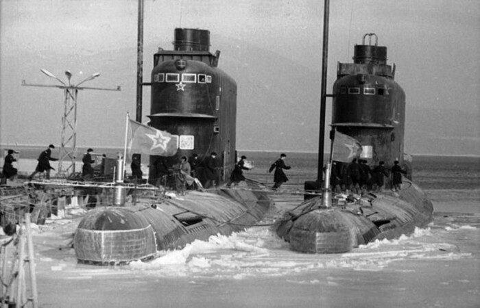 Зачем американцы подняли советскую подлодку с глубины 5 км
