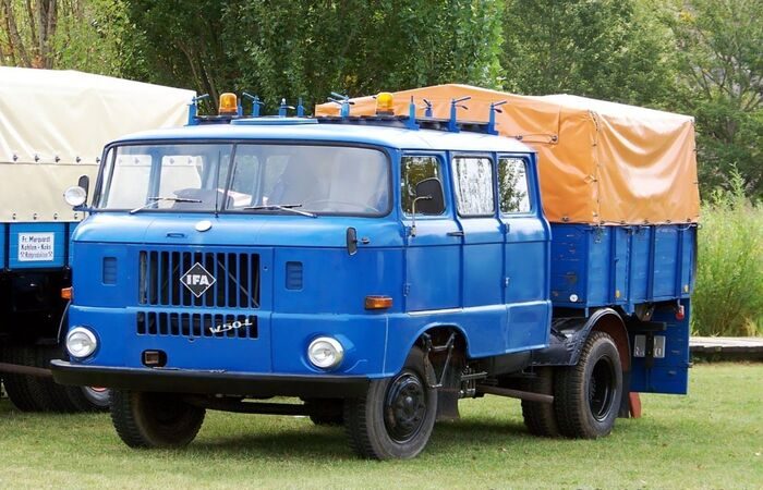 Надёжные грузовики, переехавшие к нам из ГДР