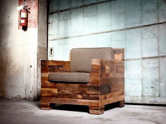 Оригинальные идеи мебели из старой древесины