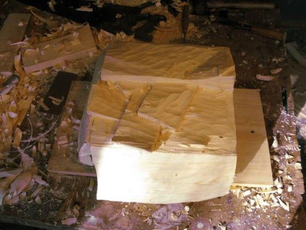 Как превратить деревянный брусок в коробку с деньгами