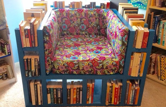 Самое удобное кресло для книголюбов