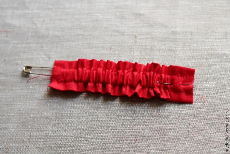 Шьём практичный текстильный пенал в технике лоскутной мозаики