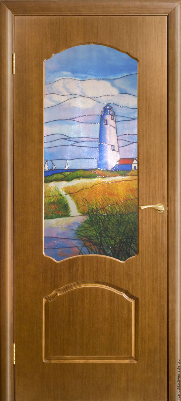 Декорируем дверь в детскую: рисуем витражный маяк