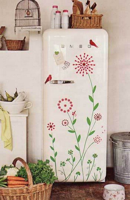 15 способов облагородить дизайн холодильника