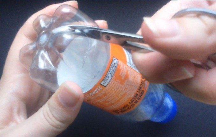 Как сделать «драгоценные» камни или стразы из пластиковой бутылки