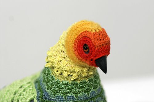 Вязаные костюмы для птиц от художницы Лорел Рот Хоуп