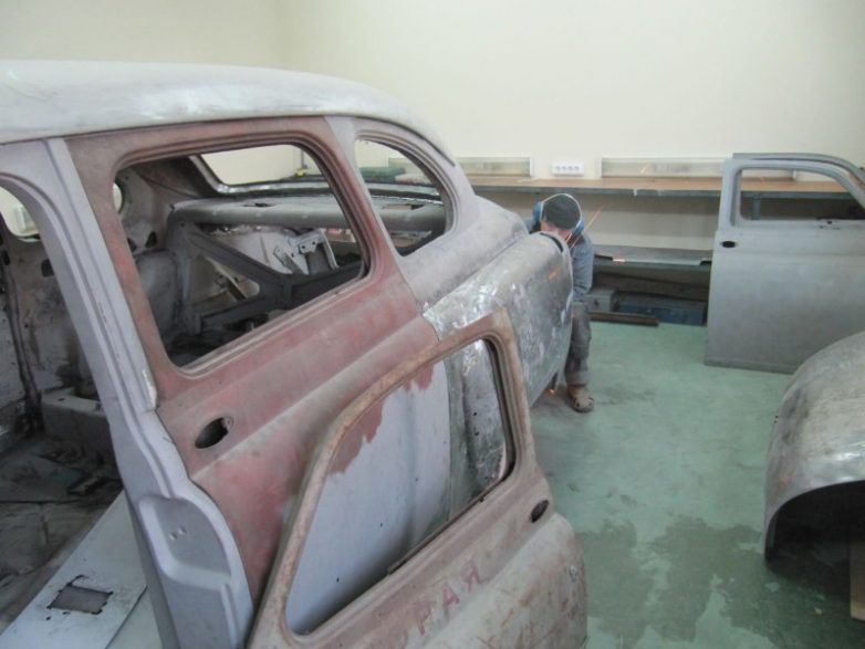 Реставрация первой представительской модели Горьковского автозавода