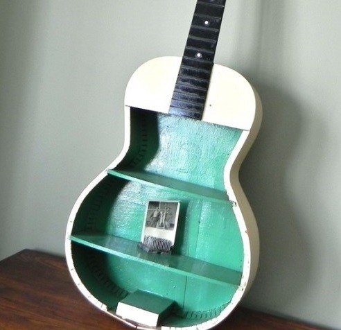 Оригинальные вещи, которые можно сделать из старой гитары
