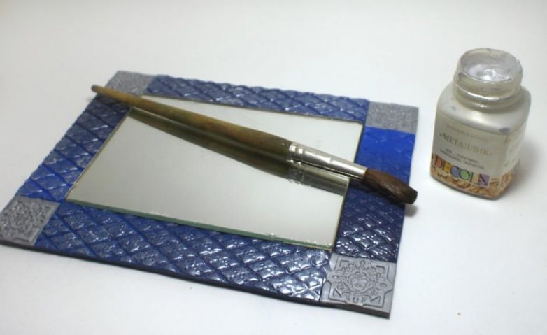 Декорируем рамку для зеркала полимерной глиной