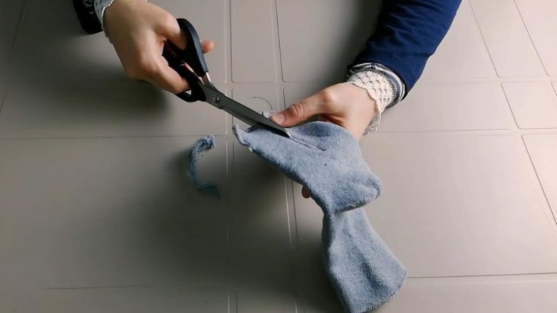 Интересная идея из пары обычных носков