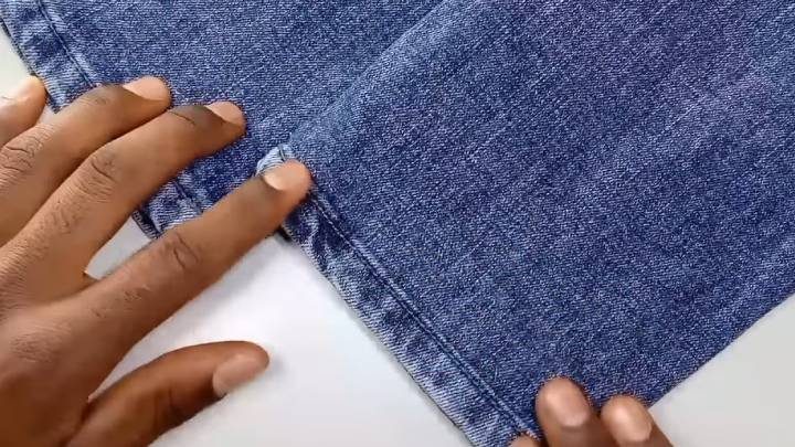 Как укоротить джинсы без швейной машинки