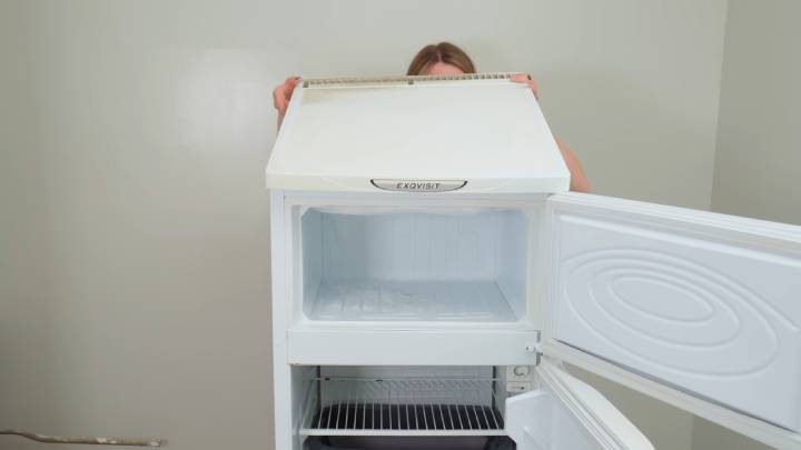 Преображение старого холодильника