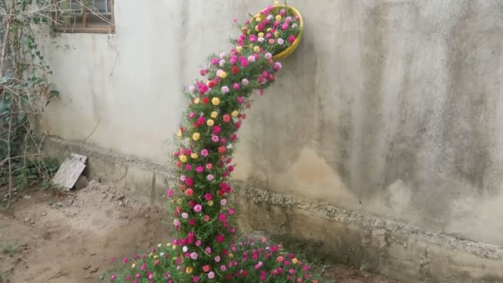 Водопад цветов в саду