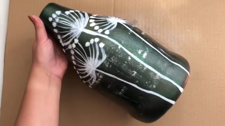 Дизайнерская ваза из пластиковой бутылки
