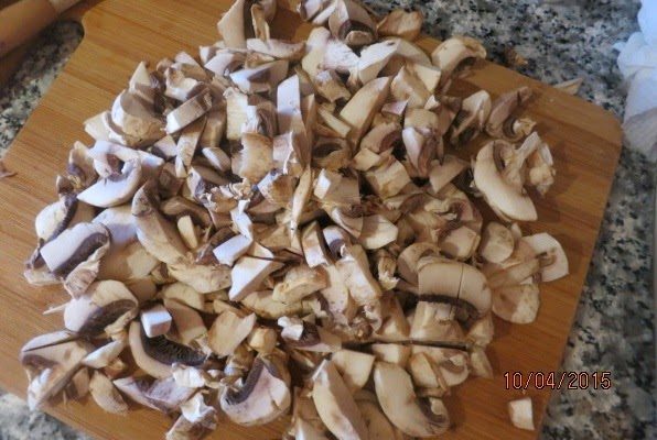 Рулетики из свинины с грибами
