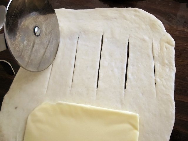Чайные булочки с плавленым сыром