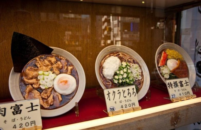 Как делают муляжи блюд японской кухни