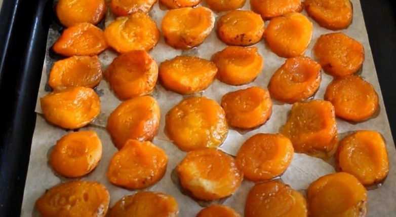 Домашняя курага из абрикосов