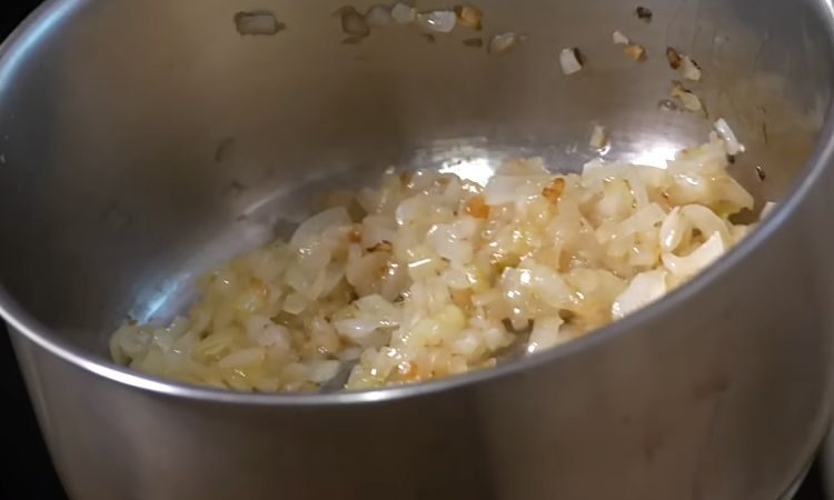 Простой и ароматный рисовый суп