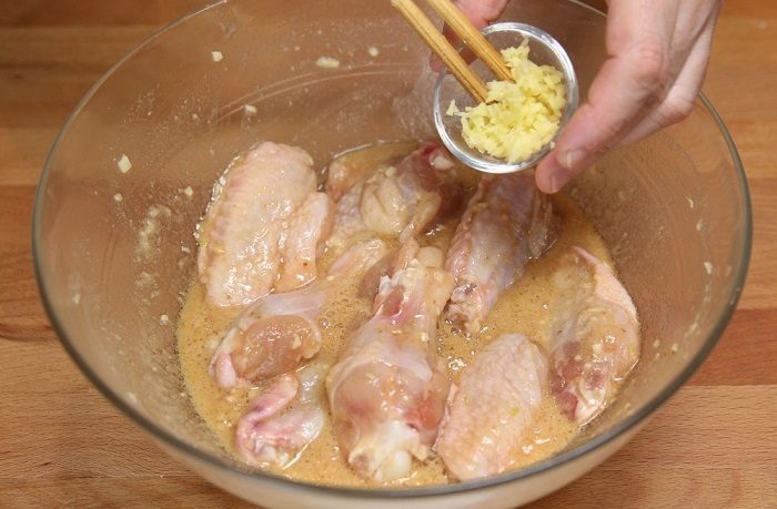 9 способов избавиться от неприятного запаха курицы