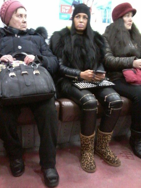30 неподражаемых модников, которых можно встретить в нашем метро