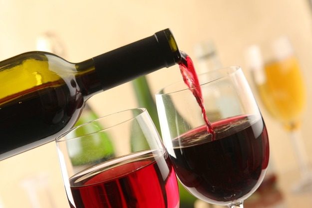 Ценные советы: как сохранить открытую бутылку вина