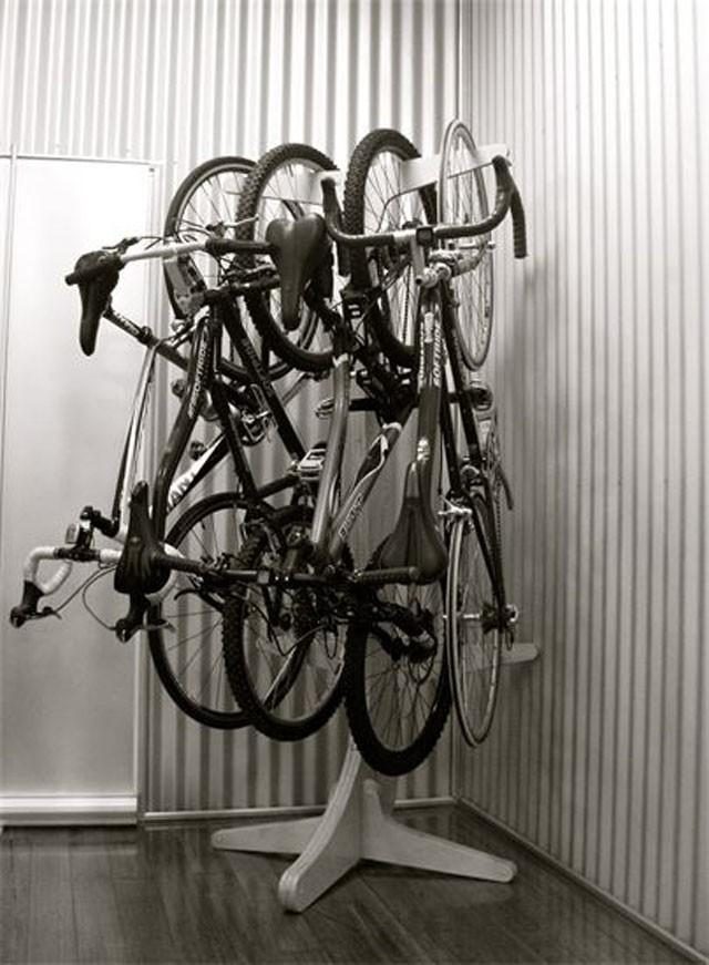 Несколько отличных способов хранить дома велосипед