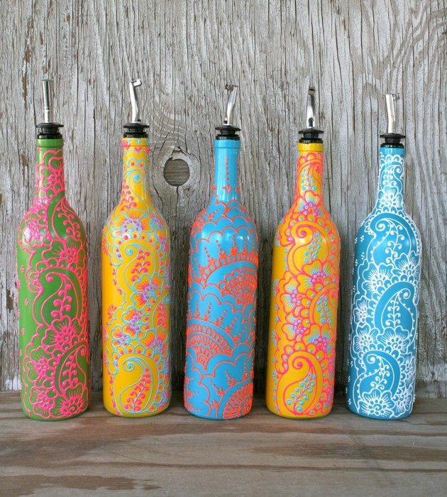 18 оригинальных и свежих идей о том, что можно сделать из старых ненужных бутылок своими руками