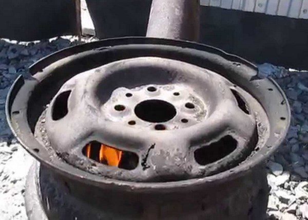 Печка из колёсного диска