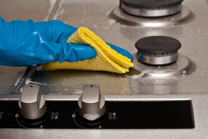 Как запросто отмыть ручки плиты от жира и грязи?