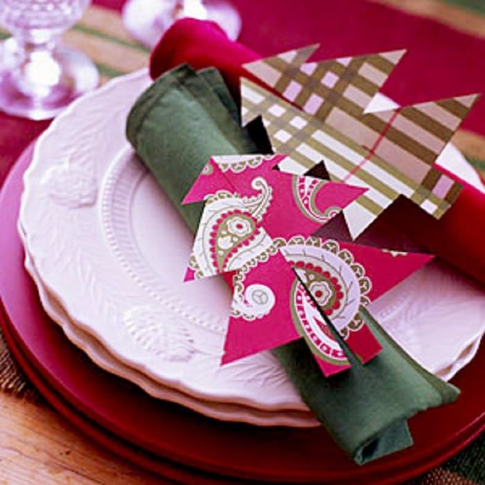 10 способов украсить праздничный стол красиво сложенными салфетками