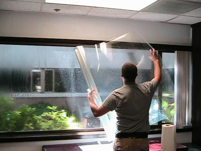Как решить проблему конденсата на окнах