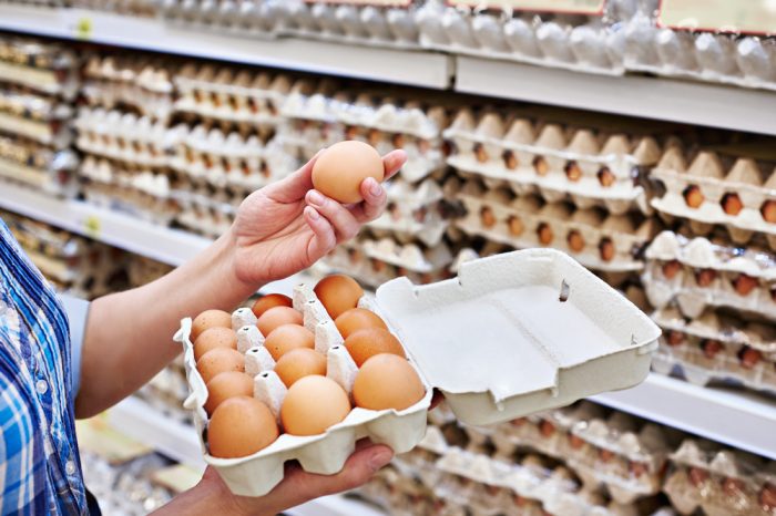 Сколько куриные яйца могут храниться в холодильнике