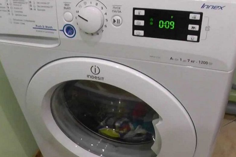 Почему стиральная машинка выдает ошибку и что значат коды ошибок