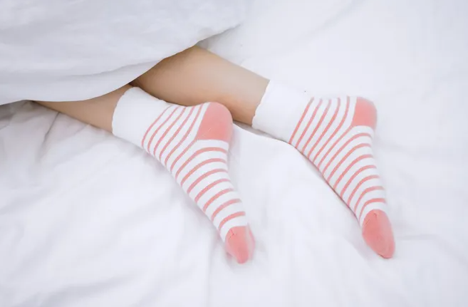 Почему нужно спать в носках