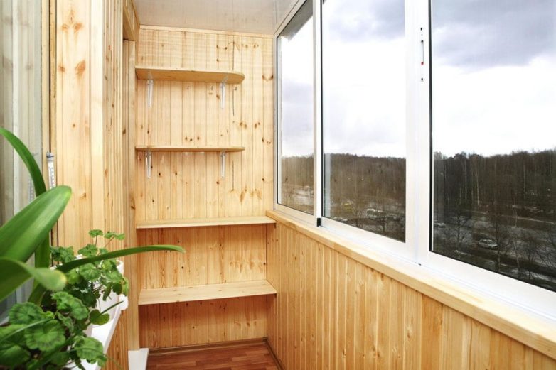 Идеи организации системы хранения на балконе и лоджии