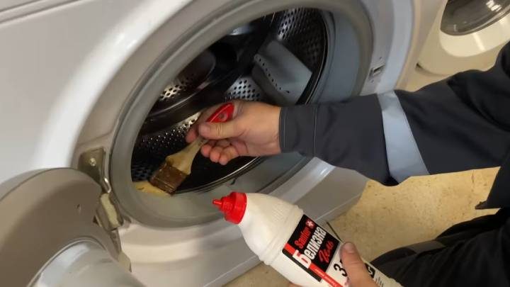 Как полностью очистить стиральную машину от плесени