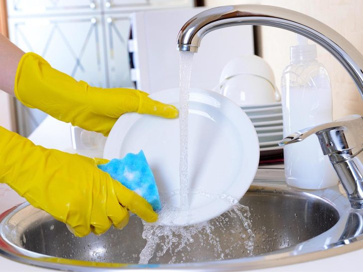 Ошибки при мытье посуды, которые допускает каждая хозяйка