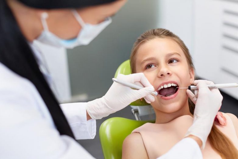 Выбираем детского стоматолога