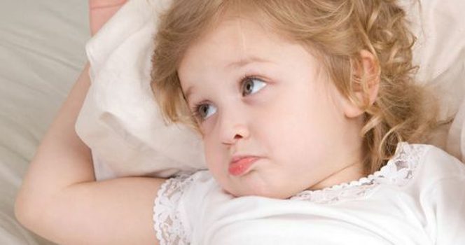 Из-за чего ребенок плачет во сне?