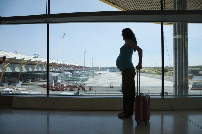Можно ли летать на самолете во время беременности?