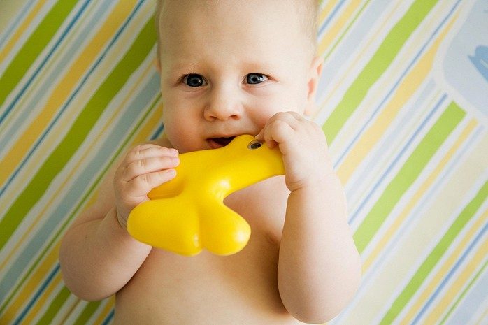 Насколько опасна плесень в резиновой игрушке?