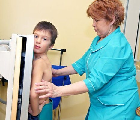 Насколько вреден рентген для детей?